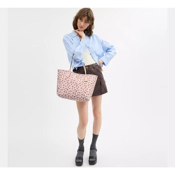 Coach Pink rosette city tote Bag - Picture 5 of 11